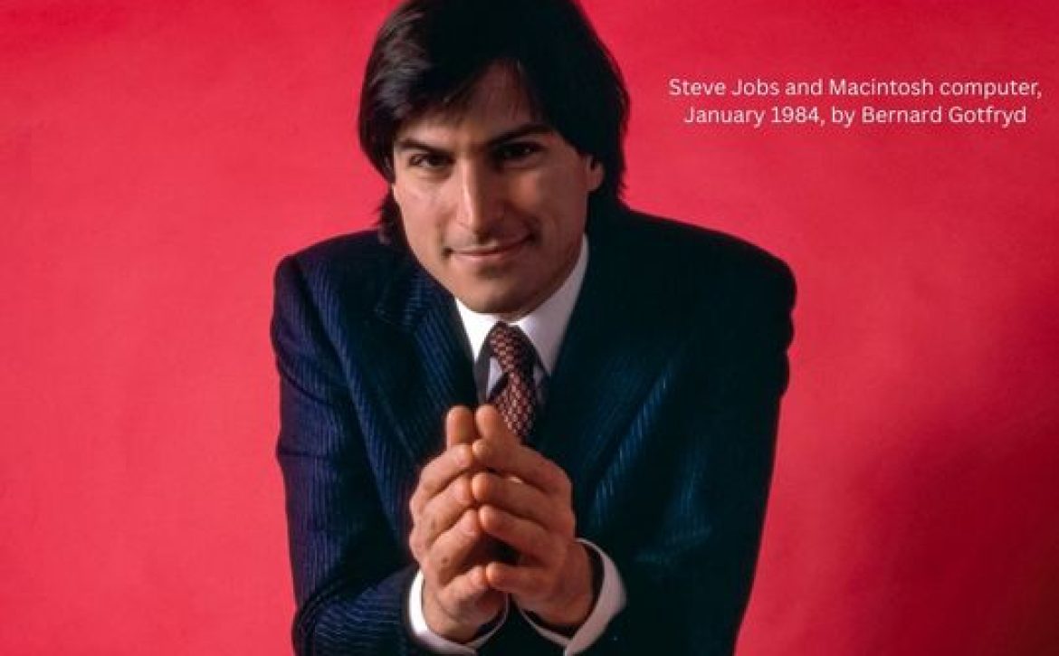 Steve Jobs and Macintosh computer, January 1984, by Bernard Gotfryd