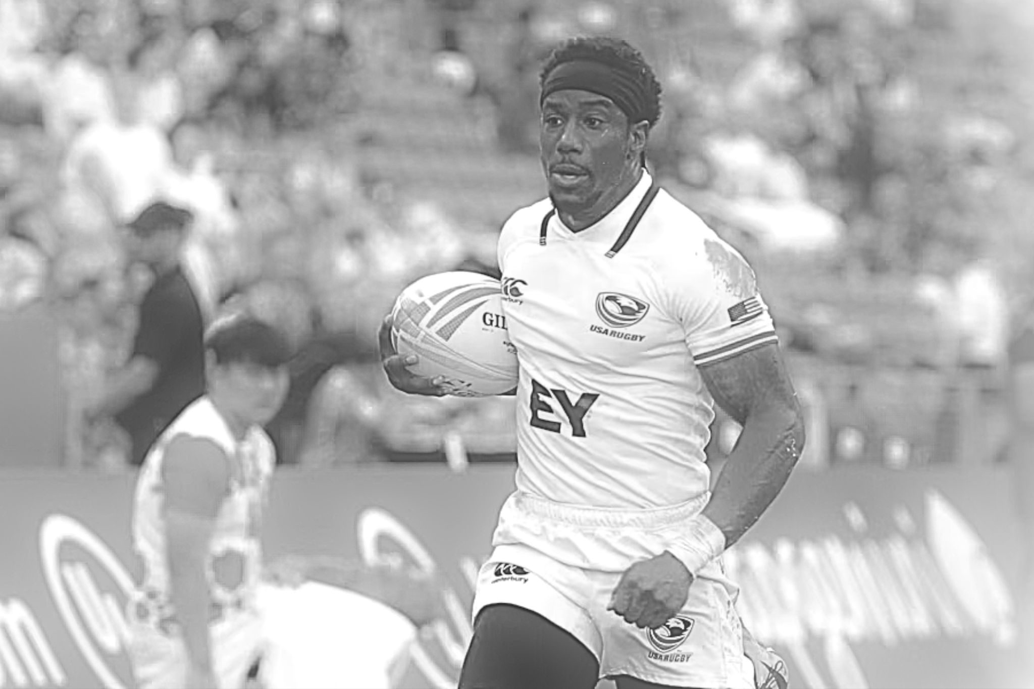 Carle Isles Black and White