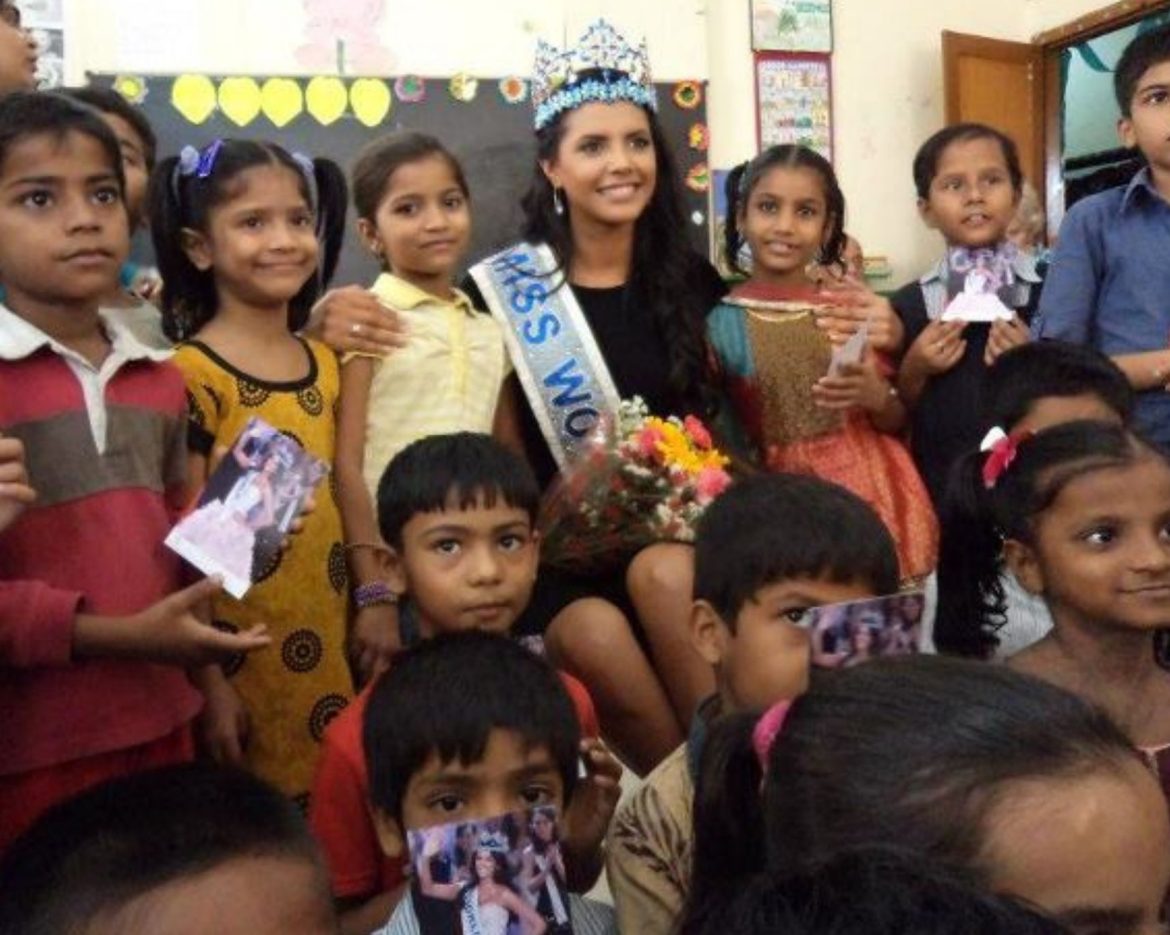 Ms Venuezuela 2048 by 1365 MF Website Post