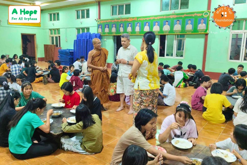 Visit to Yadana Philanthropic Education Centre, Naypyitaw